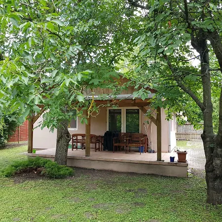 Casa de Férias Piheno Siófok